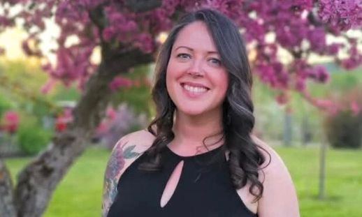 A portrait of NSCC Nonprofit Leadership student, Lynn